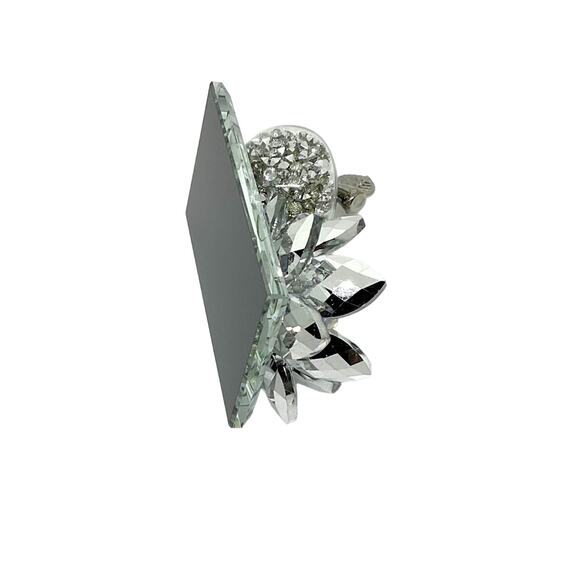 Crystal Lotus Flower & Glass Apple Decor - Picture 5 of 6